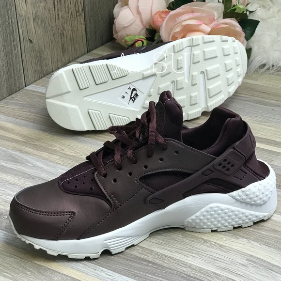 NWT Air Huarache Run PRM TXT W AUTHENTIC - Picture 3 of 7